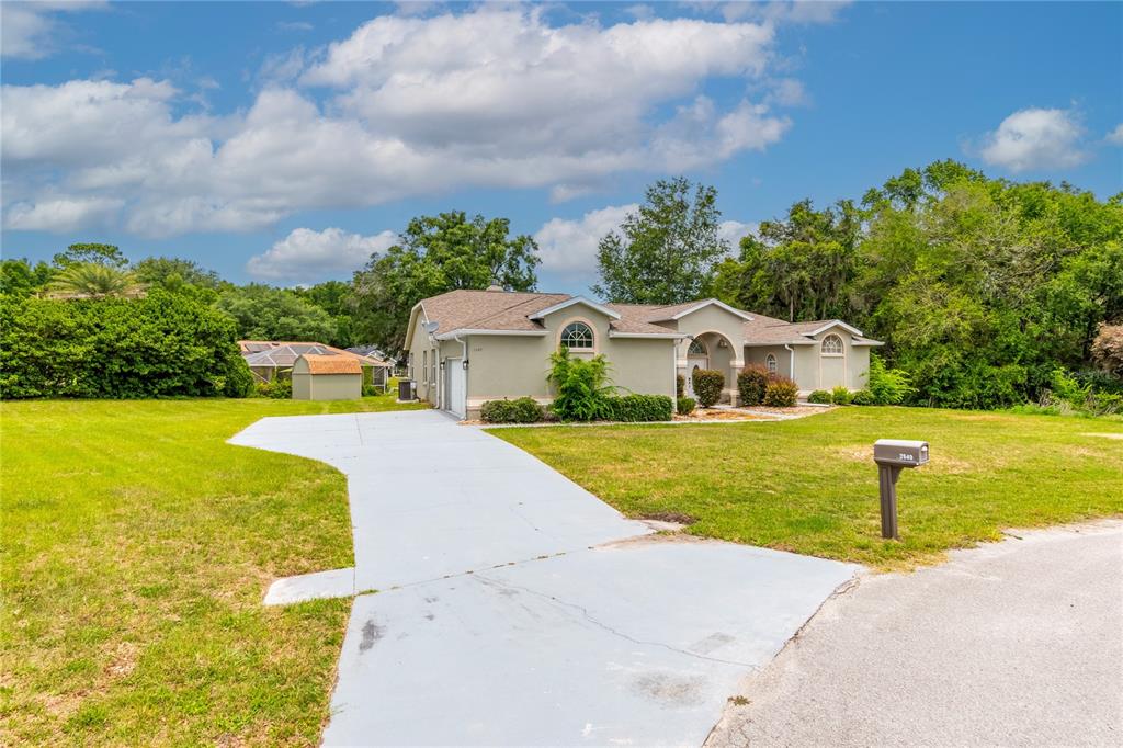 7649 Southwest 103rd Loop Ocala, FL 34476 - Photo 2 of 52