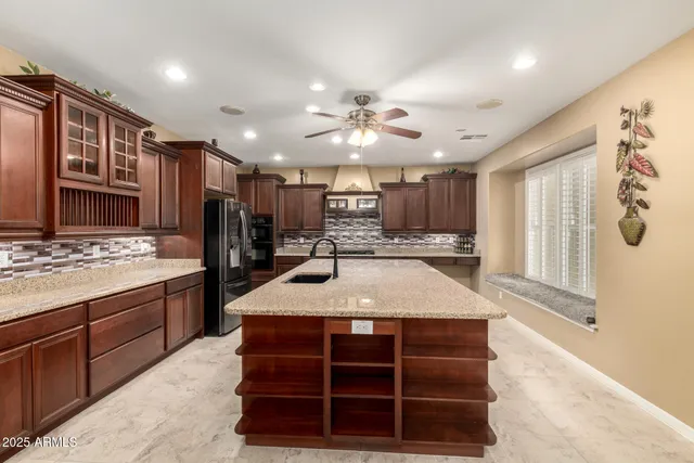 $3,000 | 6820 South 42nd Lane, Phoenix, AZ 85041