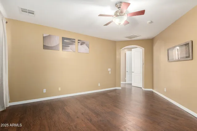 $3,000 | 6820 South 42nd Lane, Phoenix, AZ 85041