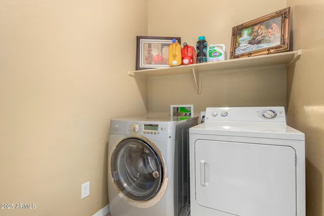 $3,000 | 6820 South 42nd Lane, Phoenix, AZ 85041