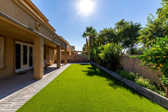 $3,000 | 6820 South 42nd Lane, Phoenix, AZ 85041