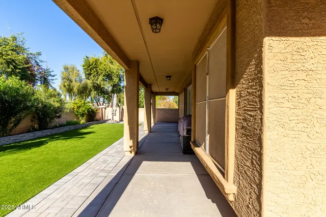 $3,000 | 6820 South 42nd Lane, Phoenix, AZ 85041