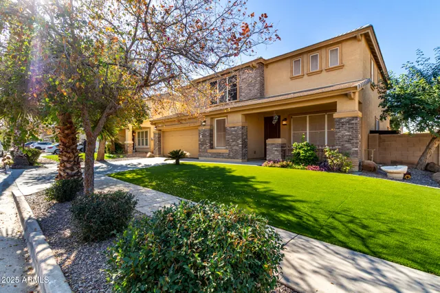 $3,000 | 6820 South 42nd Lane, Phoenix, AZ 85041