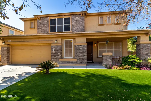 $3,000 | 6820 South 42nd Lane, Phoenix, AZ 85041