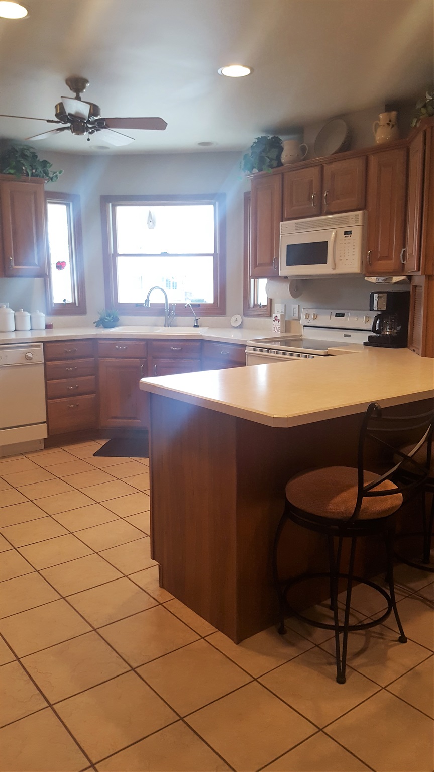 514 Countryside Circle Rensselaer, IN 47978 - Photo 11 of 32