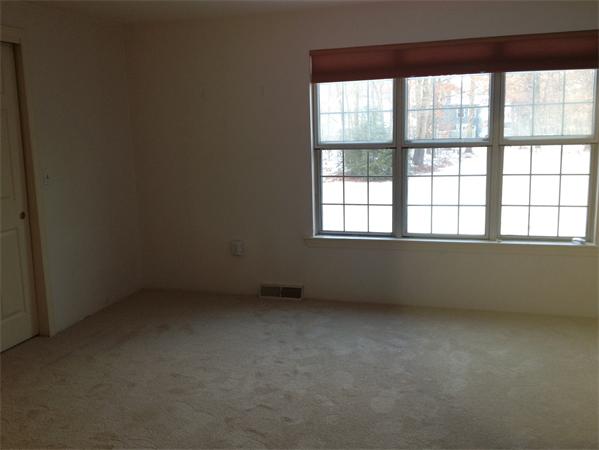 302 C Ridgefield Circle, Unit C Clinton, MA 01510 - Photo 11 of 19 Gallery Image 11