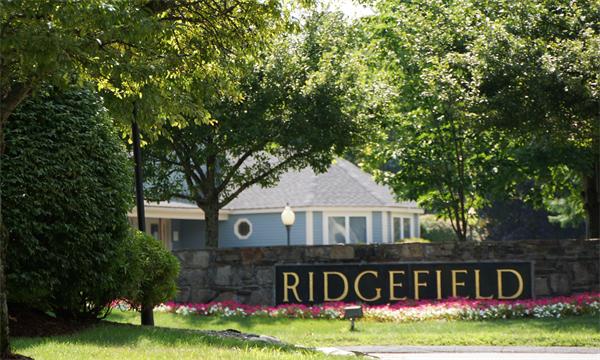 302 C Ridgefield Circle, Unit C Clinton, MA 01510 - Photo 13 of 19 Gallery Image 13