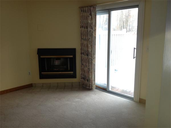 302 C Ridgefield Circle, Unit C Clinton, MA 01510 - Photo 7 of 19 Gallery Image 7