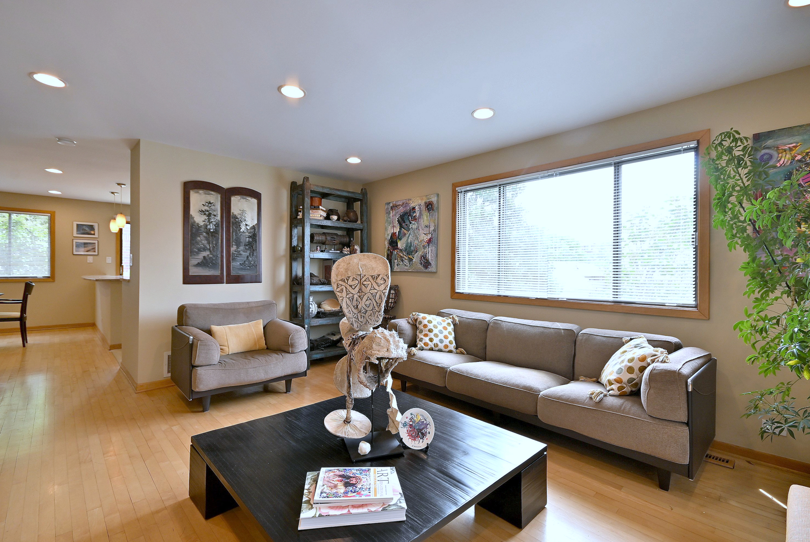 2350 North Sayre Avenue, Unit G Chicago, IL 60707 - Photo 4 of 30 a living room with furniture and a large window