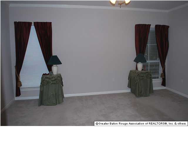 1642 Obrien Drive Baton Rouge, LA 70810 - Photo 10 of 18 Gallery Image 10