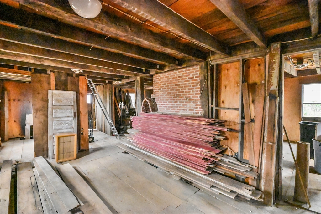 203 Chamberlain Hill Road Barre, MA 01005 - Photo 14 of 28 Gallery Image 14