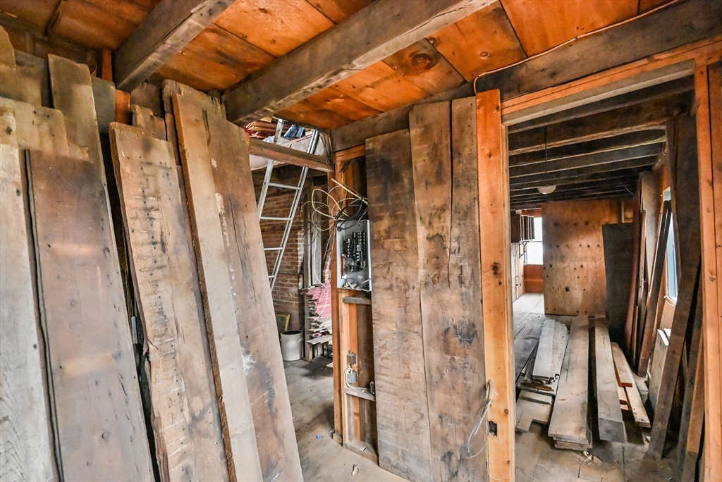 203 Chamberlain Hill Road Barre, MA 01005 - Photo 18 of 28 Gallery Image 18