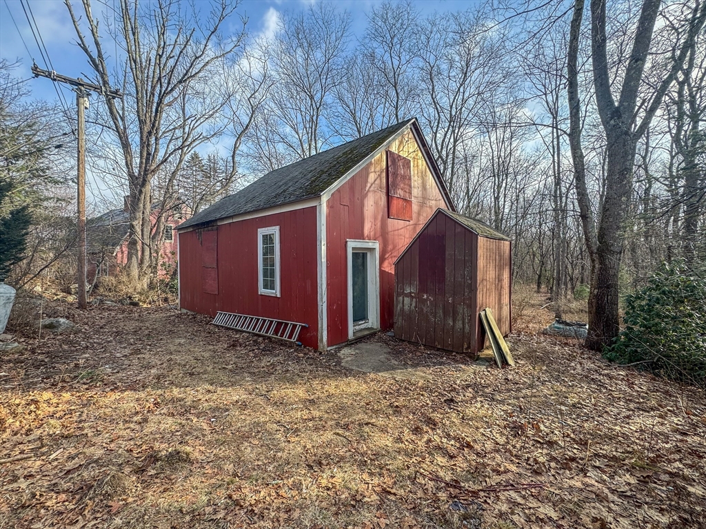 203 Chamberlain Hill Road Barre, MA 01005 - Photo 8 of 28 Gallery Image 8