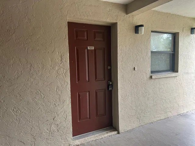 $1,700 | 7241 Cloister Drive, Unit 205, Sarasota, FL 34231