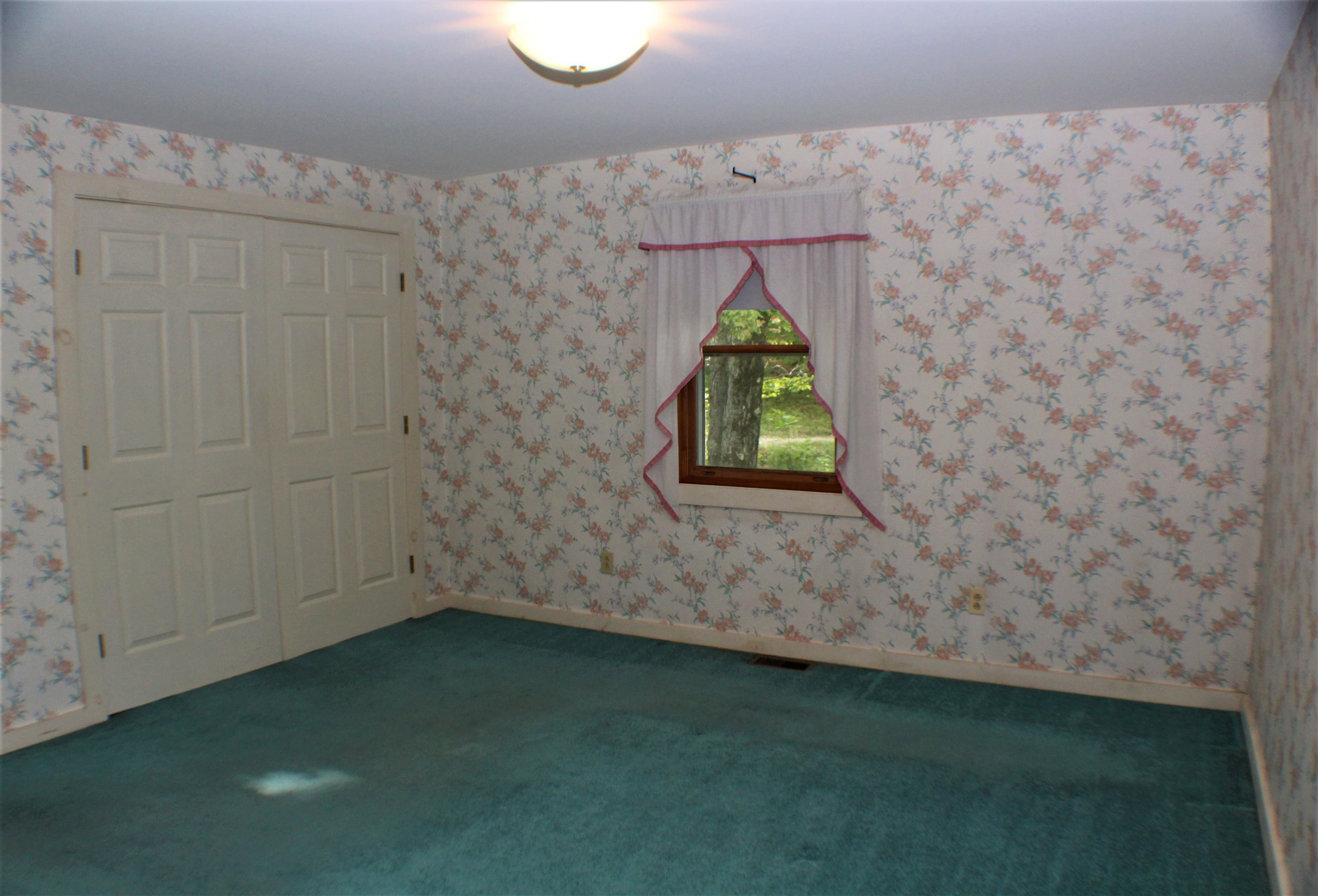 89 Phelps Road Topsham, VT 05086 - Photo 6 of 14