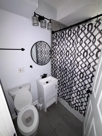 $1,490 | 7240 South Cornell Avenue, Unit 1, Chicago, IL 60649
