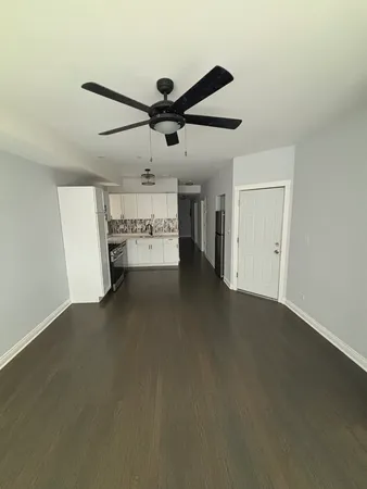 $1,490 | 7240 South Cornell Avenue, Unit 1, Chicago, IL 60649