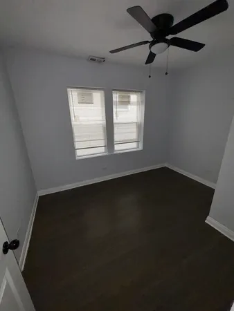 $1,490 | 7240 South Cornell Avenue, Unit 1, Chicago, IL 60649