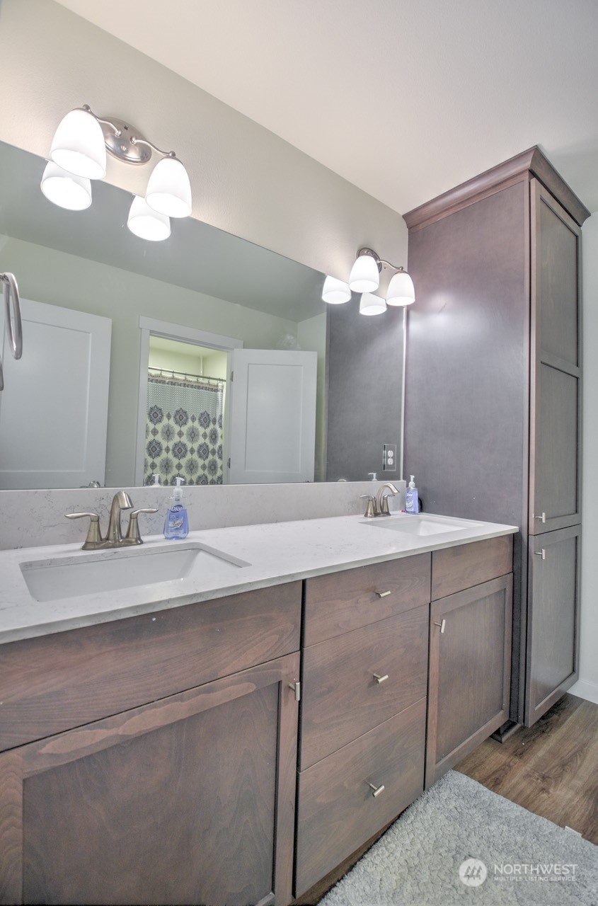 424 Brown Road East Chehalis, WA 98532 - Photo 24 of 25 a bathroom with a sink vanity and mirror