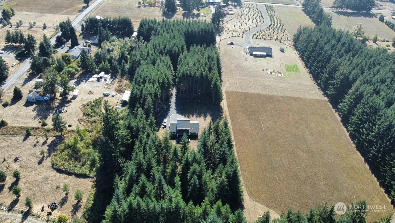 424 Brown Road East Chehalis, WA 98532 - Photo 6 of 25 an aerial view of a house with a yard