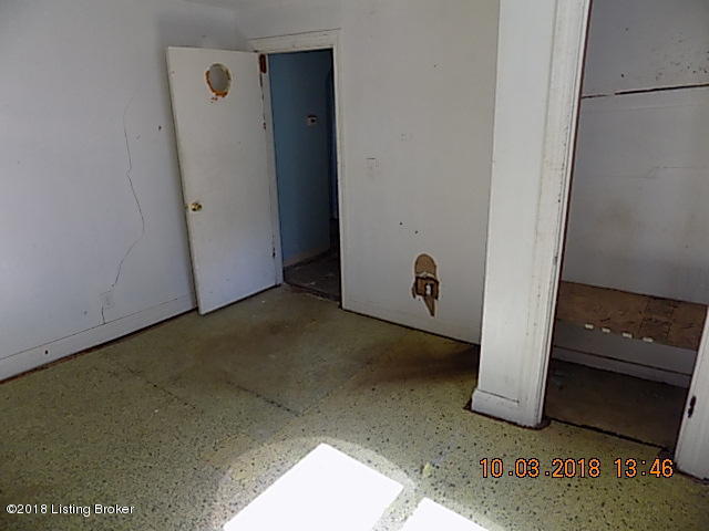 8201 Kerry Road Louisville, KY 40258 - Photo 7 of 15 DSCN4949