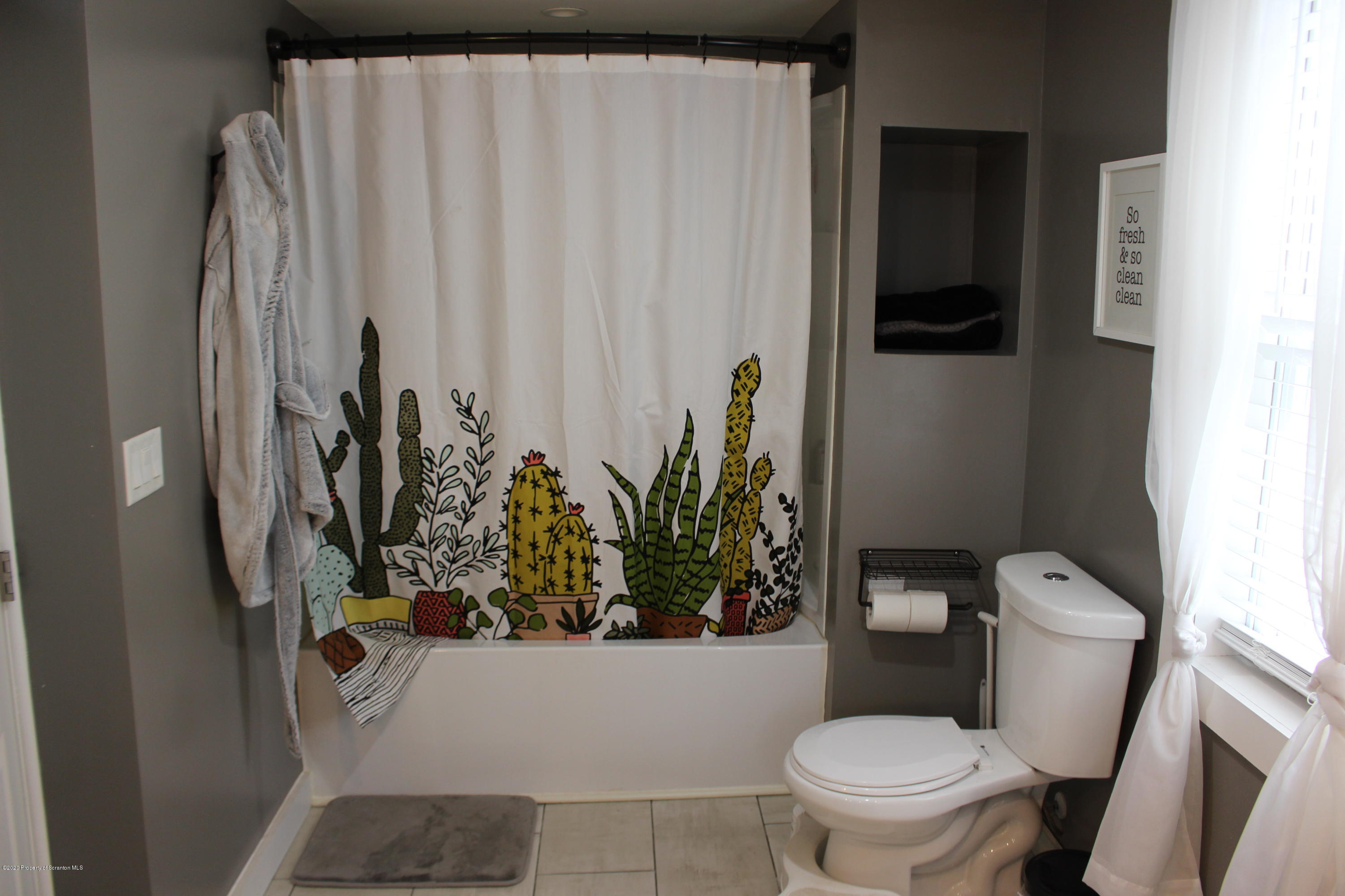 1106 Ridge Avenue Dunmore, PA 18510 - Photo 13 of 29 Gallery Image 13
