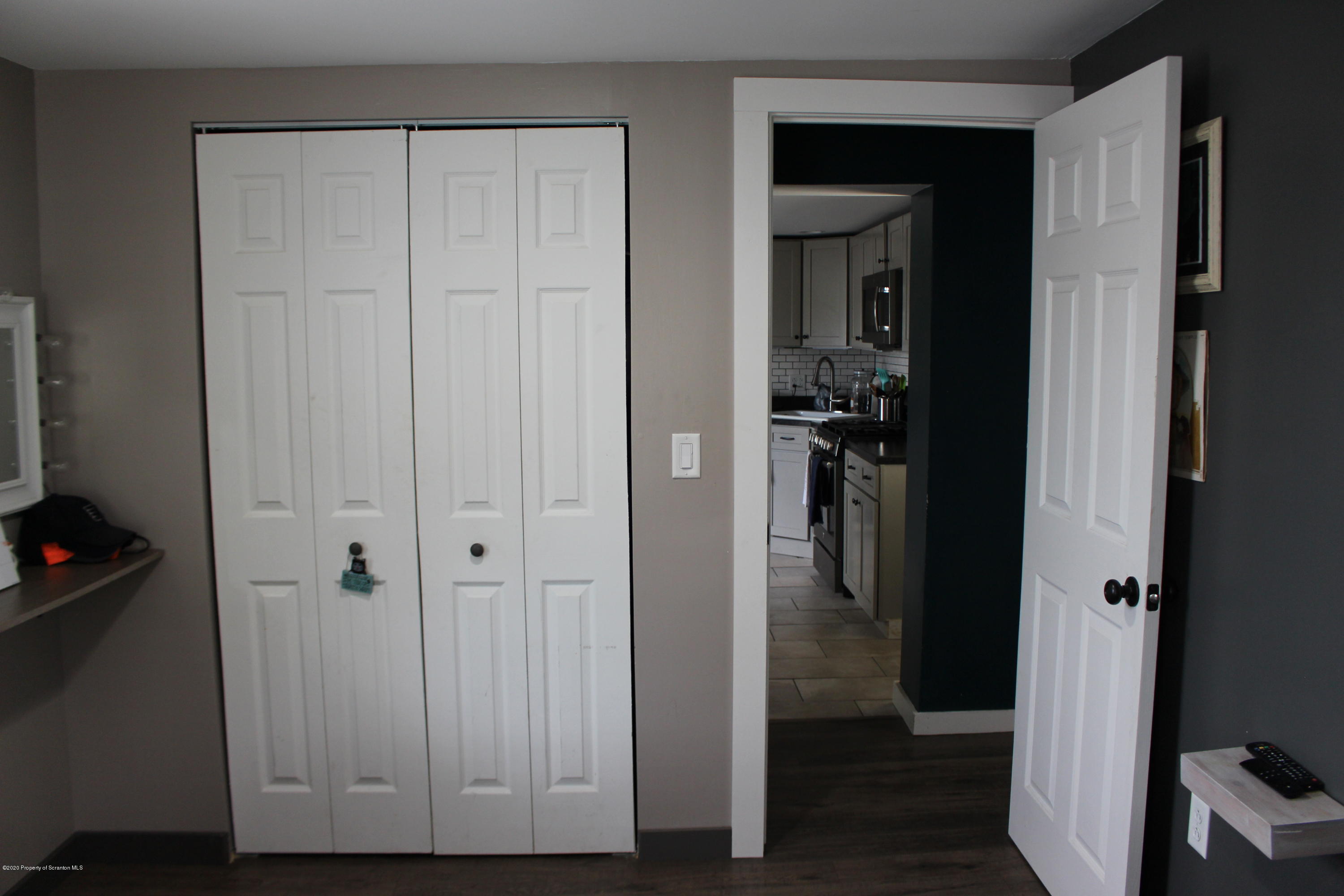 1106 Ridge Avenue Dunmore, PA 18510 - Photo 10 of 29 Gallery Image 10