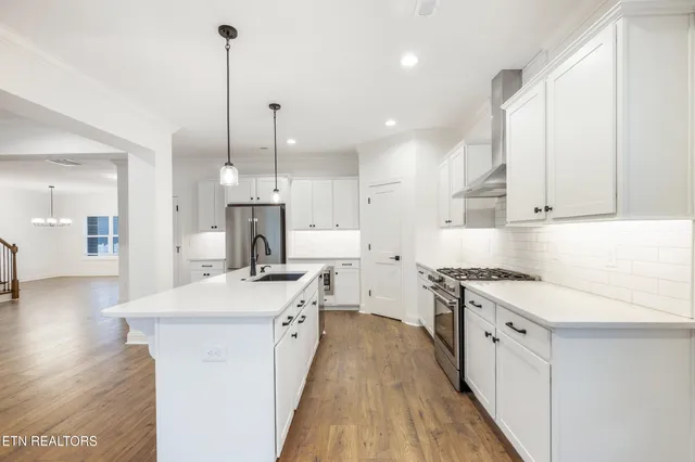 $595,000 | 1206 Ft Craig Trail, Maryville, TN 37803