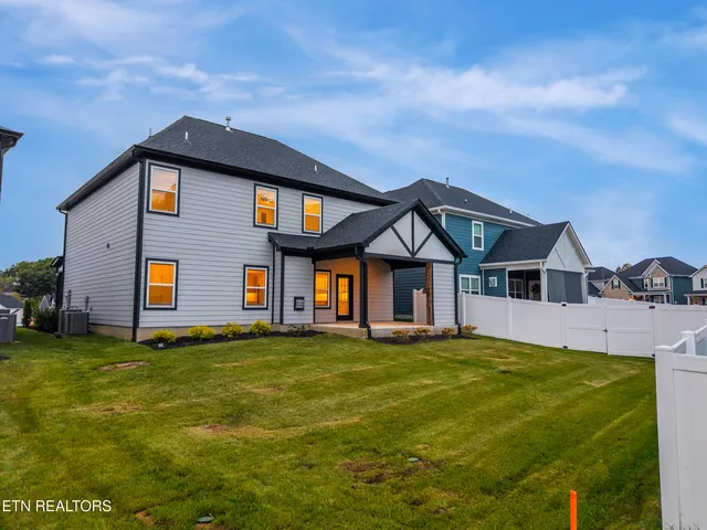 $595,000 | 1206 Ft Craig Trail, Maryville, TN 37803