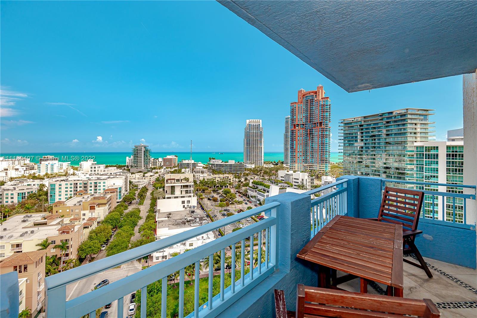 90 Alton Road, Unit 1901 Miami Beach, FL 33139 - Photo 5 of 21 a view of city from balcony