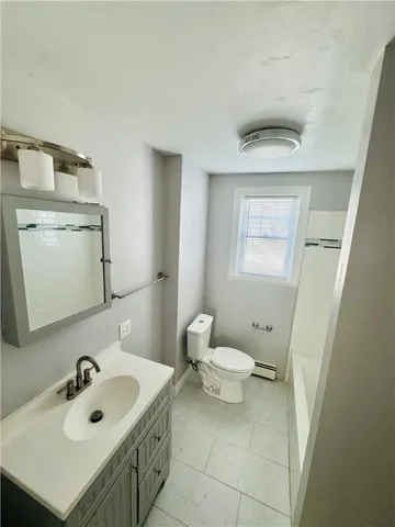 $1,800 | 65 Union Avenue, Unit 2, Providence, RI 02909