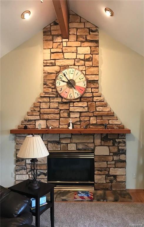 817 Wilwood Road Rochester Hills, MI 48309 - Photo 5 of 44
