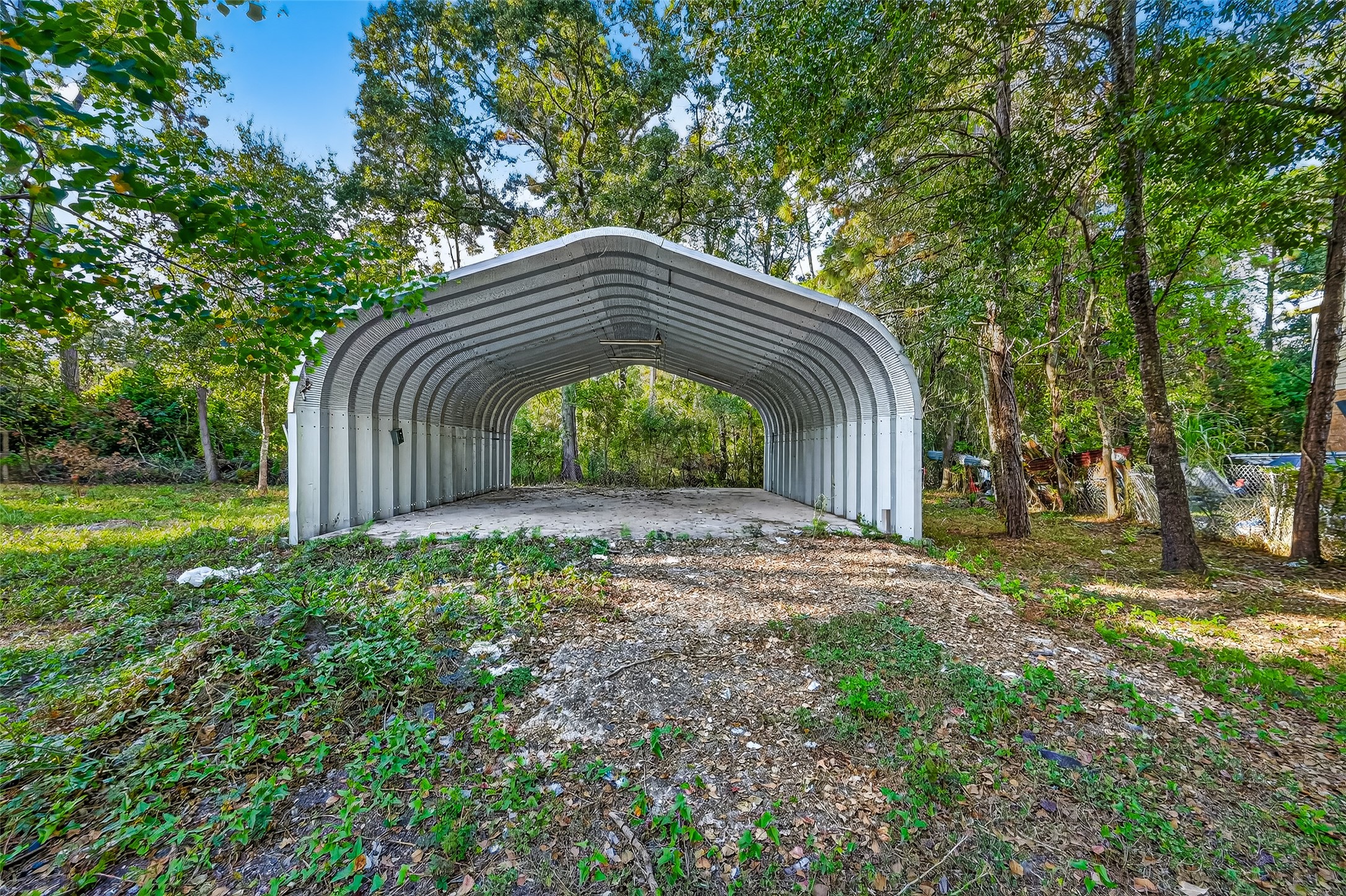 16643 Lake Circle Conroe, TX 77302 - Photo 45 of 47 a view of outdoor space and yard