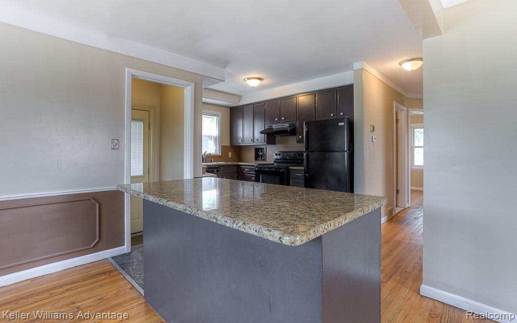 3546 Merrick Street Dearborn, MI 48124 - Photo 11 of 32