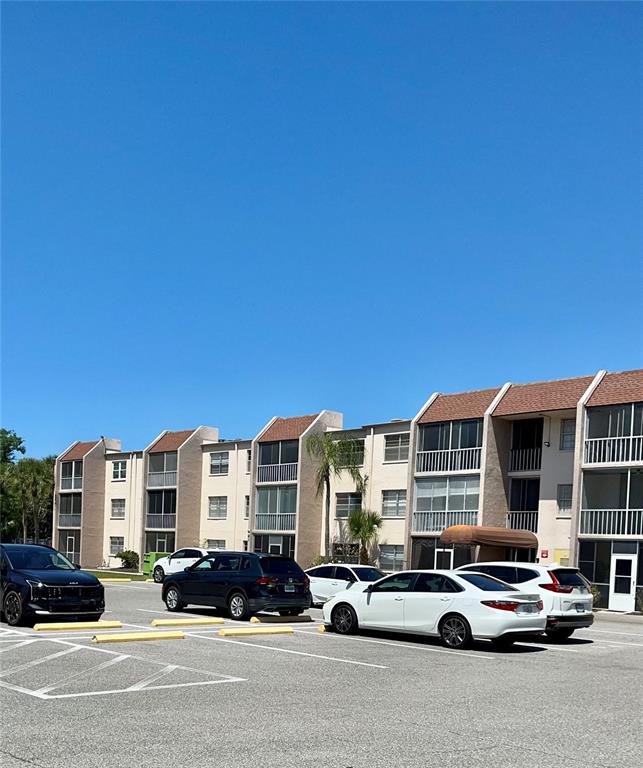 519 Albee Farm Road, Unit 303 Venice, FL 34285 - Photo 2 of 58