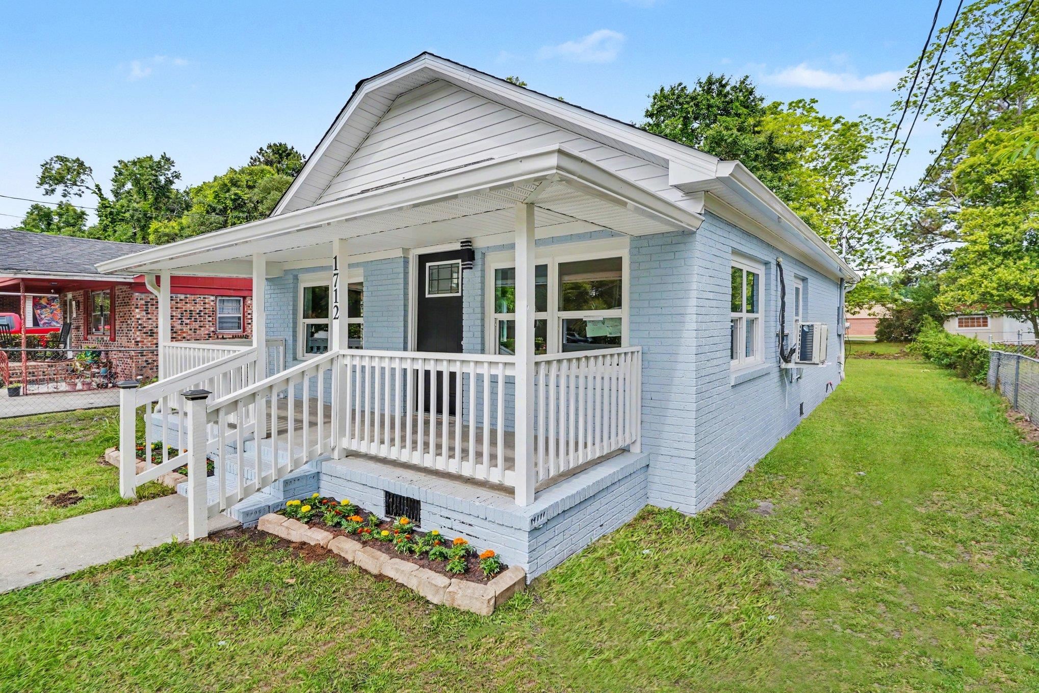 1712 Brown Street Conway, SC 29527 - Photo 2 of 27
