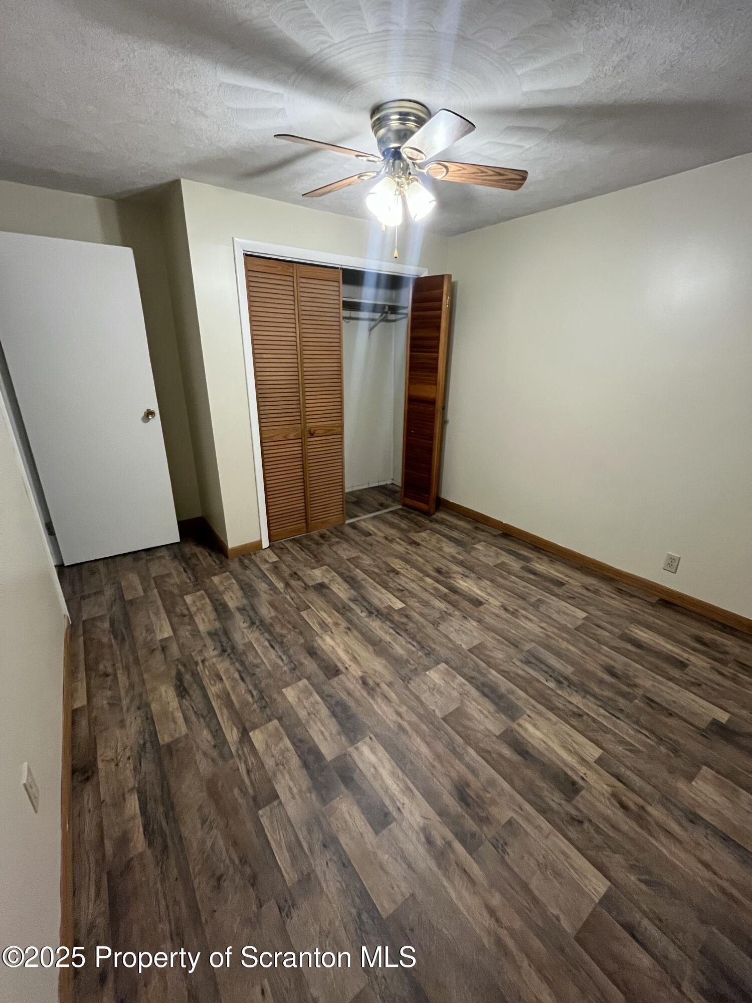 1115 Exeter Avenue Exeter, PA 18643 - Photo 14 of 18 IMG_9040