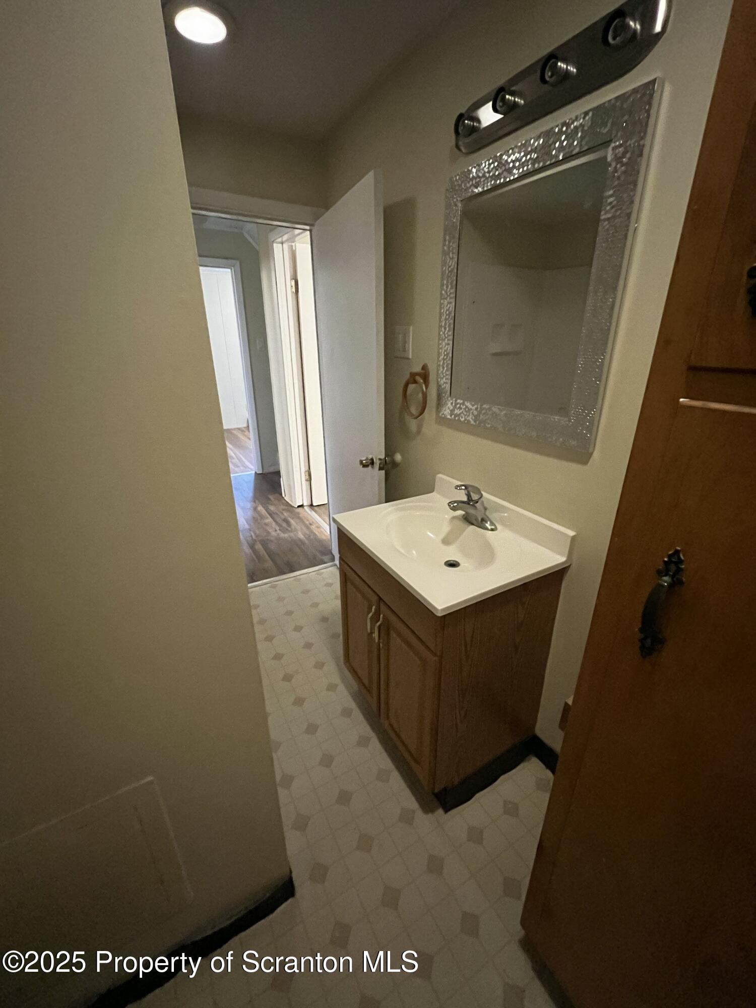 1115 Exeter Avenue Exeter, PA 18643 - Photo 16 of 18 IMG_9043