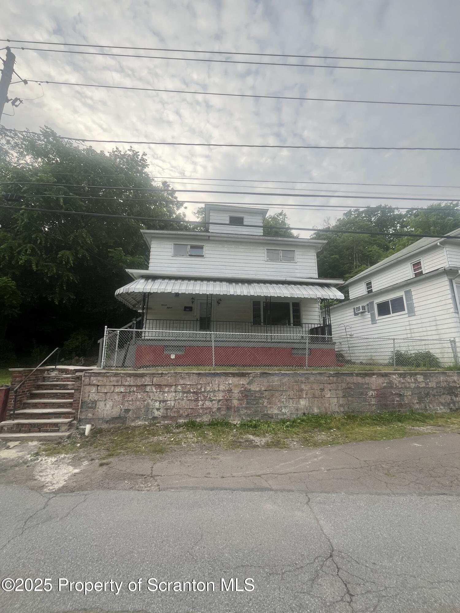 1115 Exeter Avenue Exeter, PA 18643 - Photo 2 of 18 IMG_9025