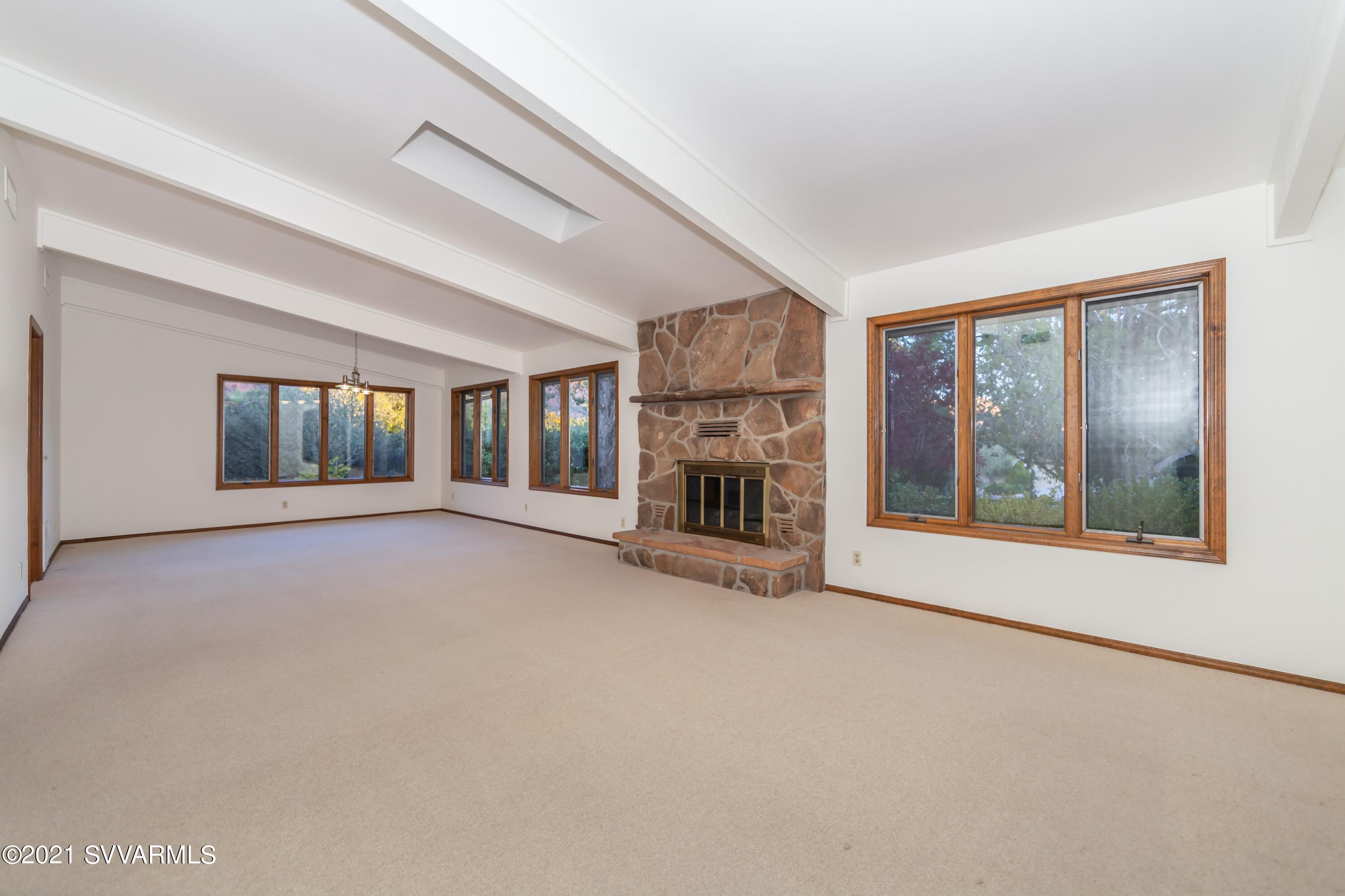 535 Rodeo Road Sedona, AZ 86336 - Photo 3 of 24 005_Living Room
