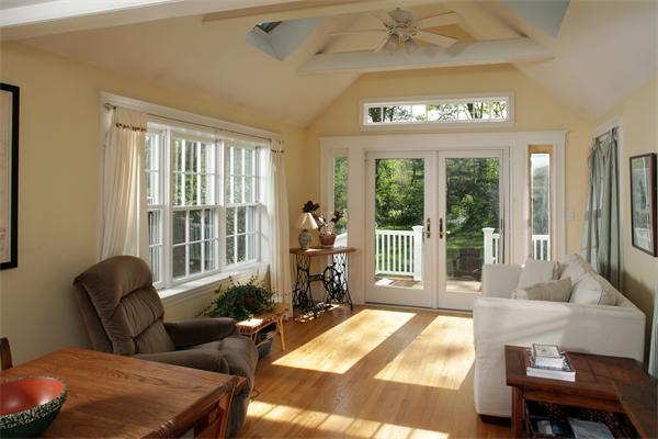 26 Smith Road Hingham, MA 02043 - Photo 3 of 5 Gallery Image 3
