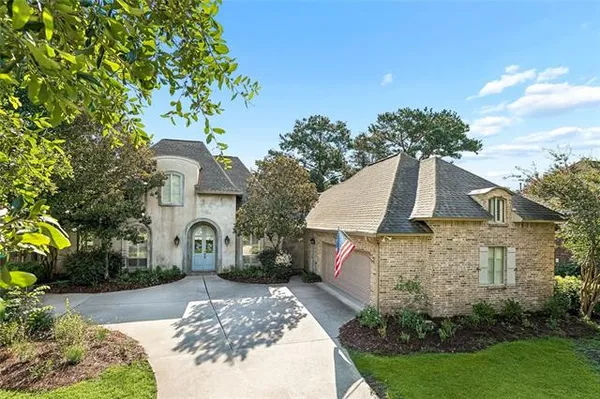 $658,000 | 1173 Springwater Drive, Mandeville, LA 70471