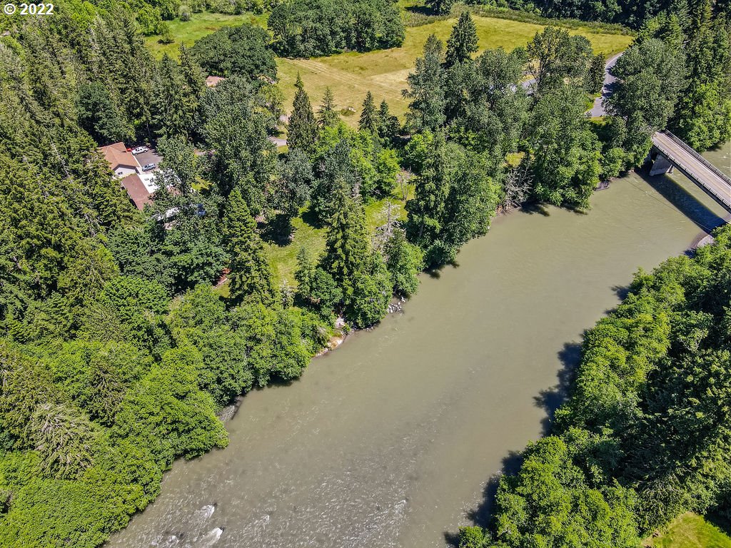1702 Tower Road Castle Rock, WA 98611 - Photo 2 of 31 Gallery Image 2