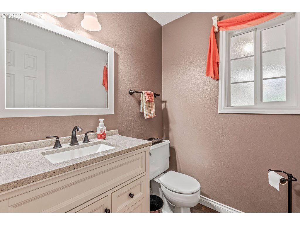 1702 Tower Road Castle Rock, WA 98611 - Photo 10 of 31 Gallery Image 10