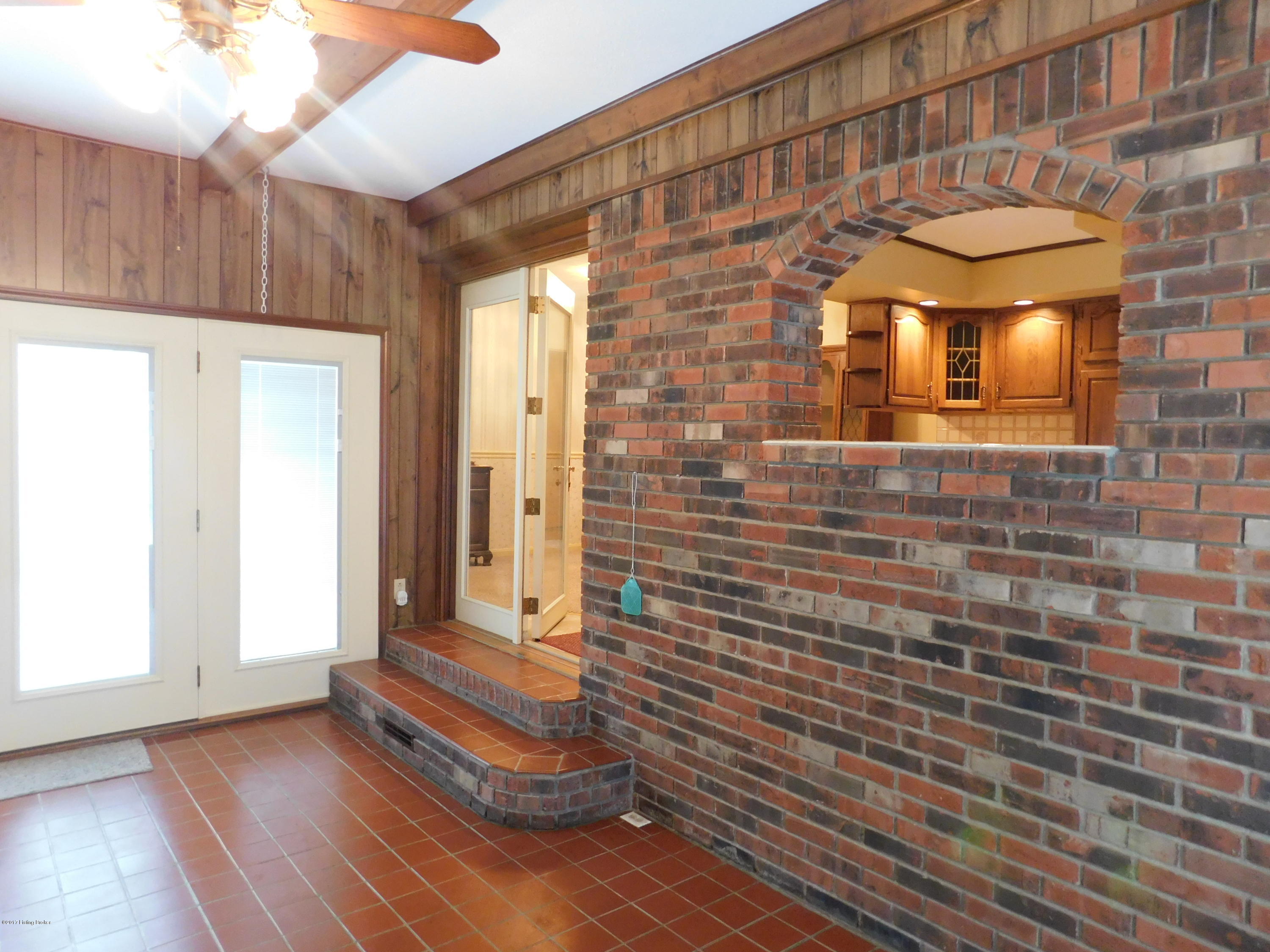 302 Lilac Road Leitchfield, KY 42754 - Photo 8 of 21 DSCN0984