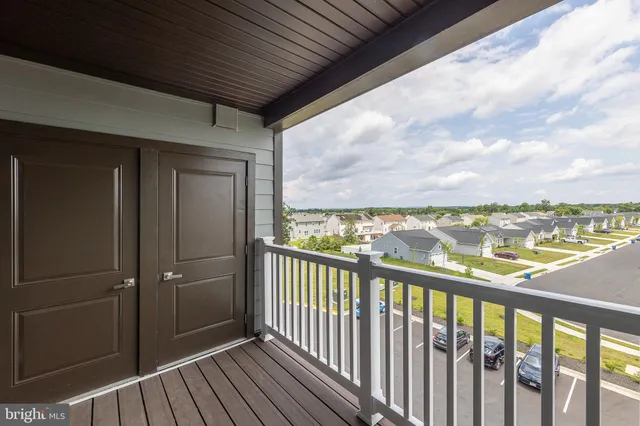 $315,000 | 140 McCormick Circle, Unit 403, Winchester, VA 22602