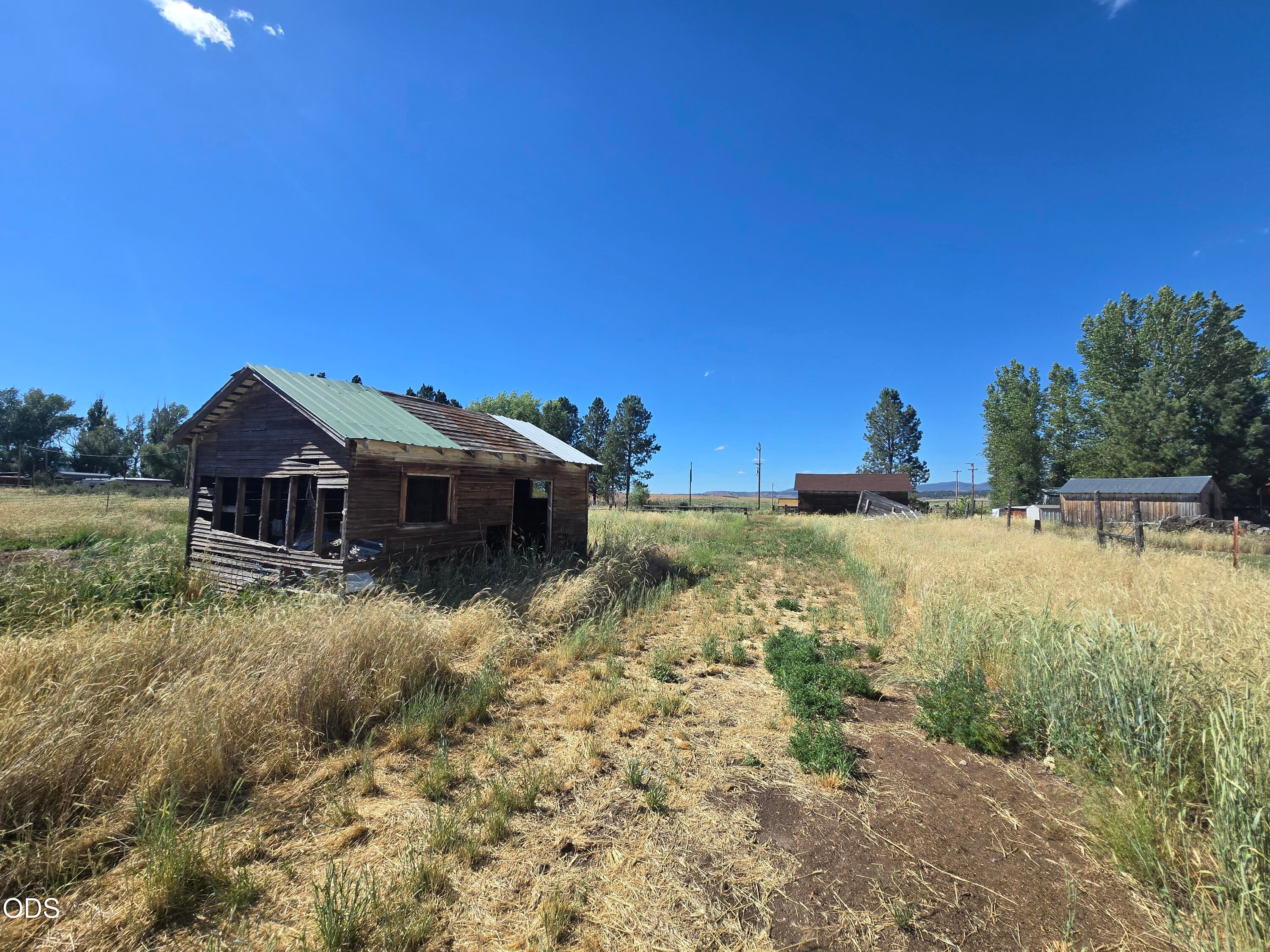 42976 Highway 140 Beatty, OR 97621 - Photo 3 of 16 Gallery Image 3