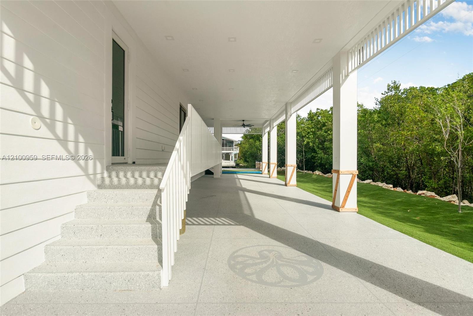 862 Cardinal Key Largo, FL 33037 - Photo 4 of 50 Gallery Image 4