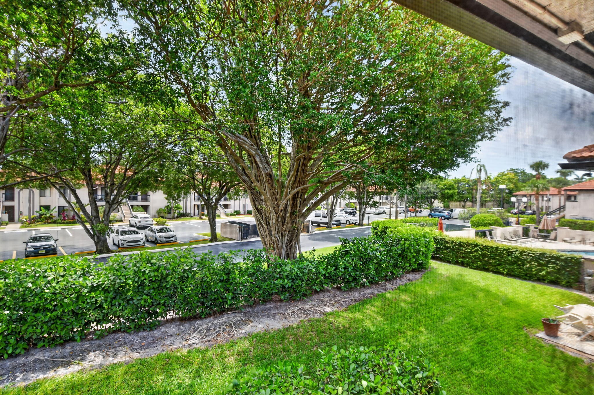 301 Club Circle, Unit 208 Boca Raton, FL 33487 - Photo 34 of 37 34-web-or-mls-DSC_3989