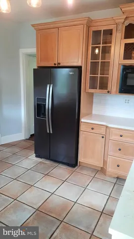 $3,200 | 2315 Magnolia Drive, Harrisburg, PA 17104